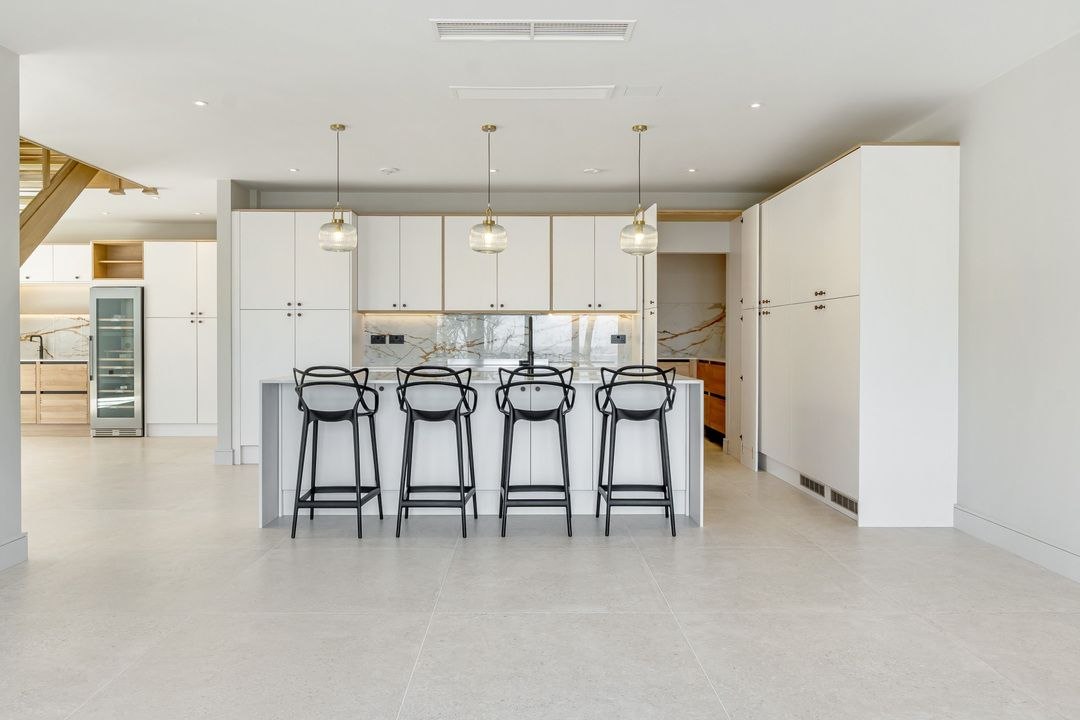 Open-plan kitchen bar in a premium Cornwall property